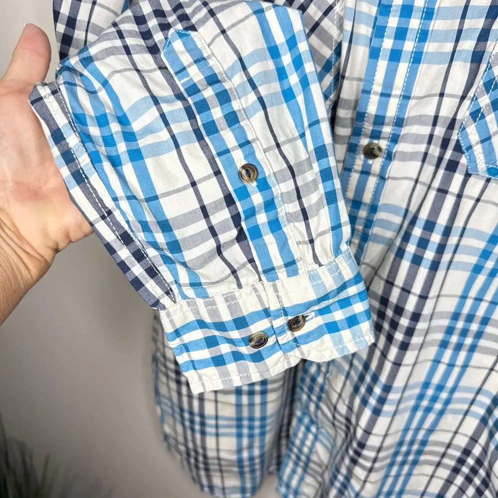 The North Face Men's Blue & White Plaid Two Pocket Button Front Shirt Size Large